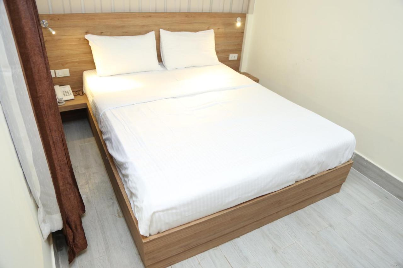 Rose Nana Hotel Bangkok Eksteriør billede