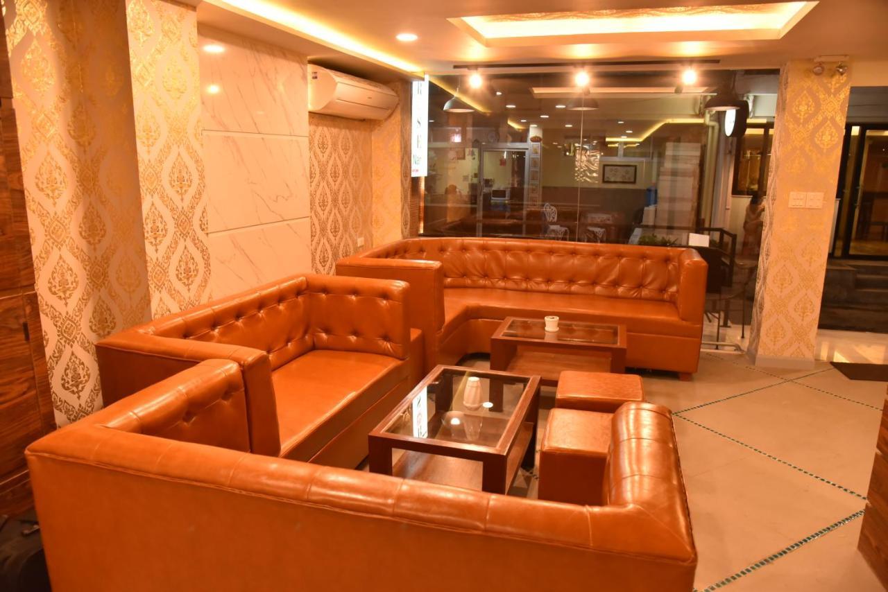 Rose Nana Hotel Bangkok Eksteriør billede